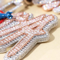 TYSHOTTA Photography-Inspired Pendant