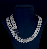 Cuban Chain - With Baguette