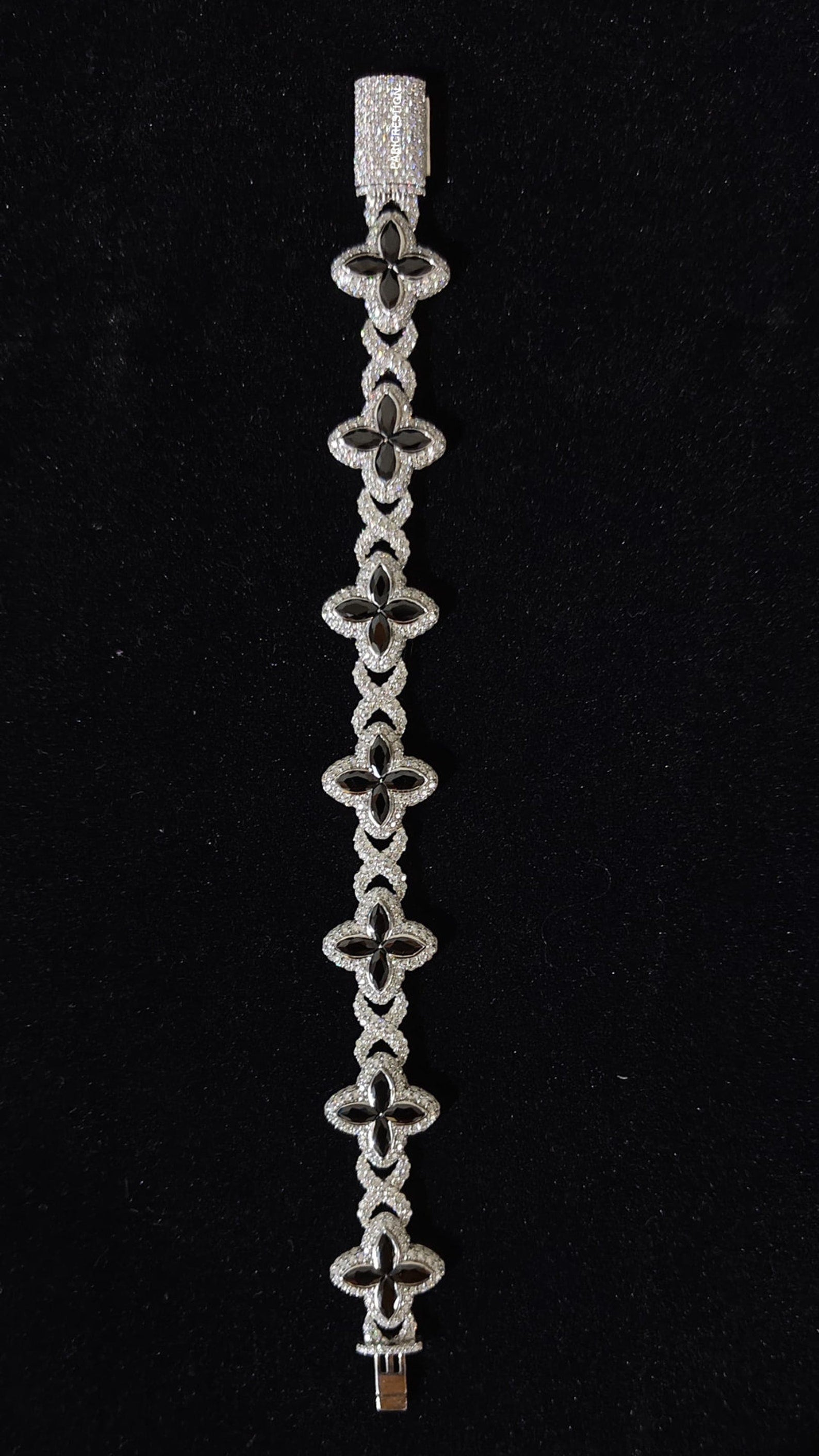 Flower Style Green Diamond Infinity Link Bracelet